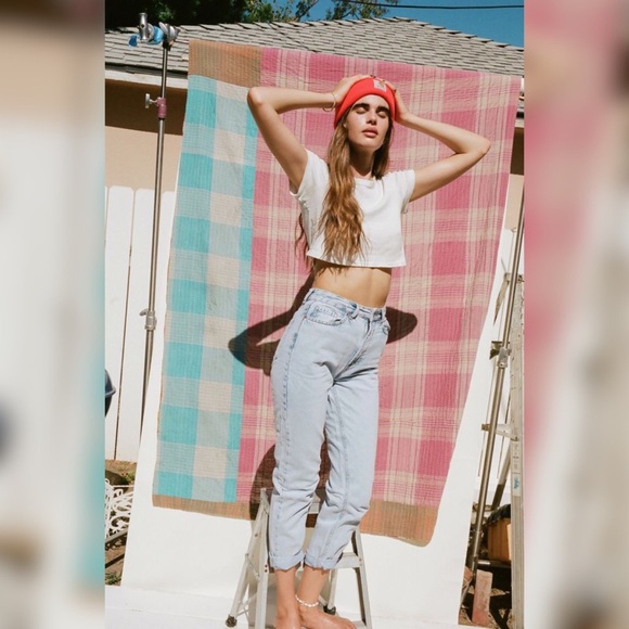 Urban Outfitters Denim - BDG HIGH-WAISTED MOM JEAN NWOT